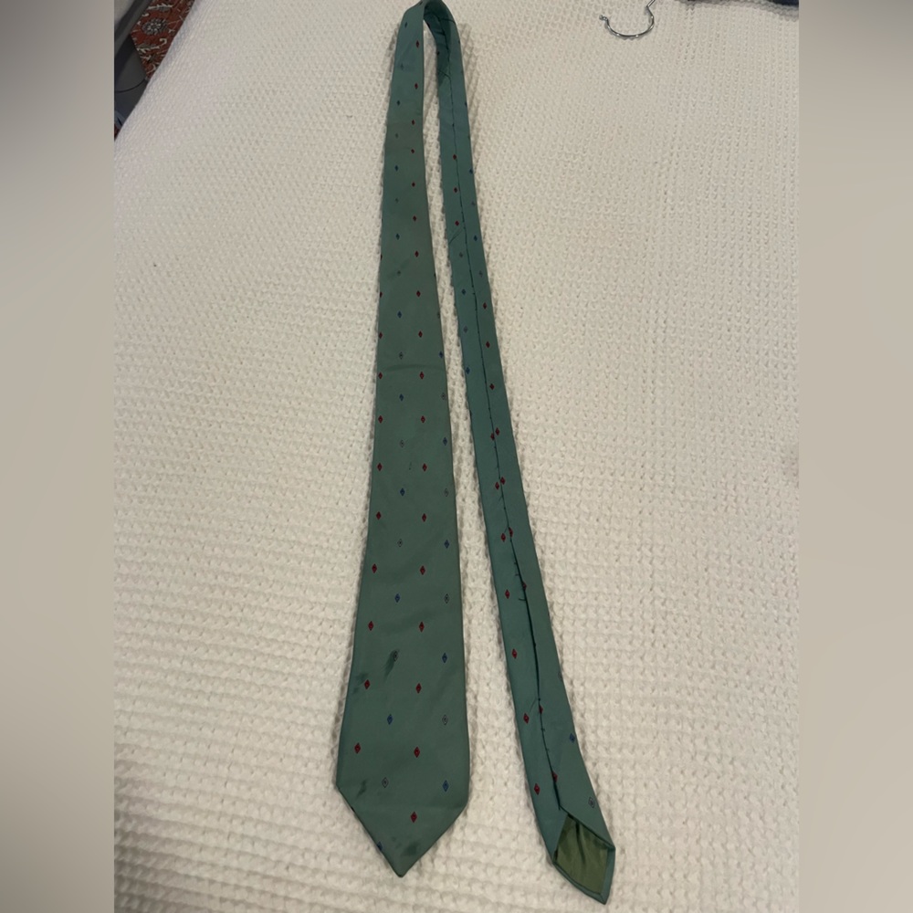 Vintage skinny tie from the 70s.